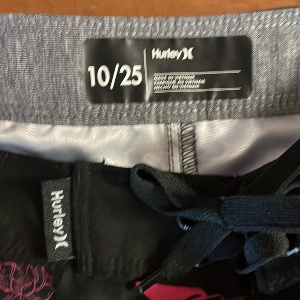 HURLEY Board Shorts Size 10/25 - Picture 5 of 9